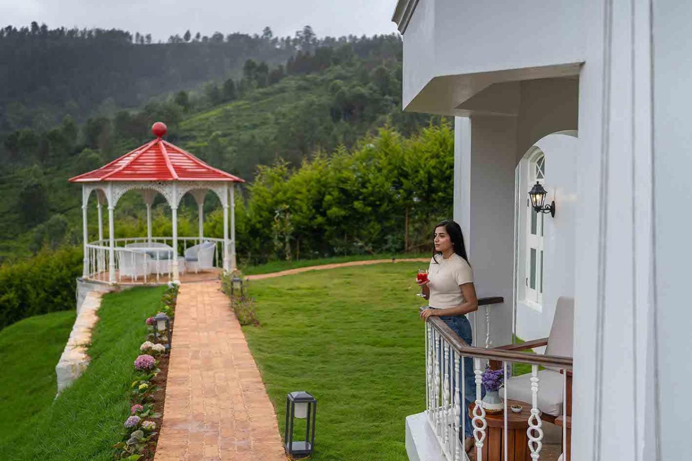 Lohonostays Villa Lansdowne Coonoor Εξωτερικό φωτογραφία